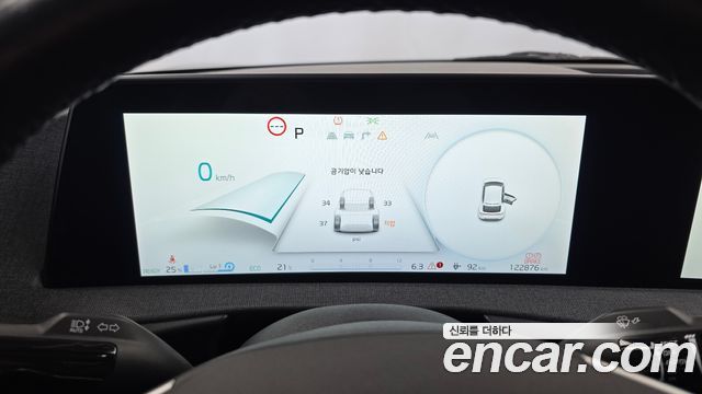 Kia EV6 Standard 4WD Air 2022 — фото 8