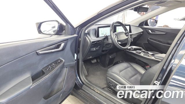Kia EV6 Standard 4WD Air 2022 — фото 10