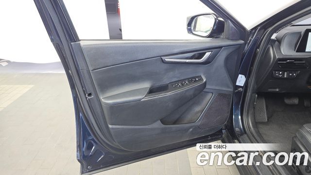 Kia EV6 Standard 4WD Air 2022 — фото 24