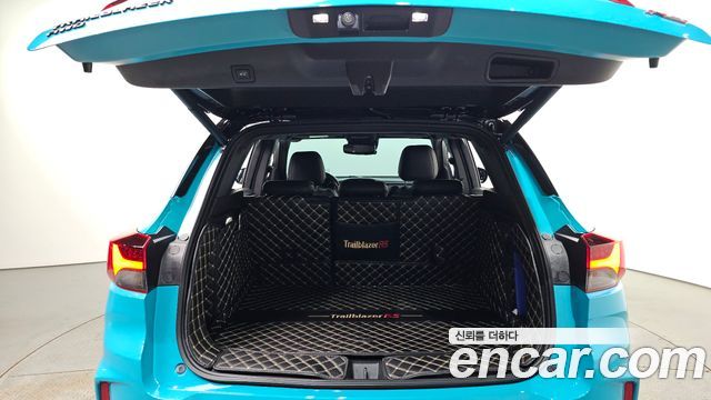 Chevrolet Trailblazer 1.3 Turbo 4WD RS 2021 — фото 20