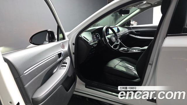 Hyundai Sonata (DN8) 2.0 Premium Plus 2023 — фото 10