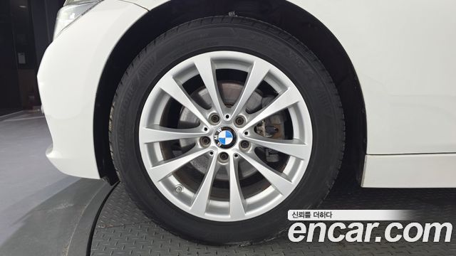BMW 3 Series (F30) 320d 2018 — фото 5