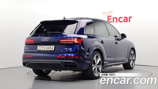 Audi Q7 (4M) 55 TFSI Quattro Premium 2022 — фото 2