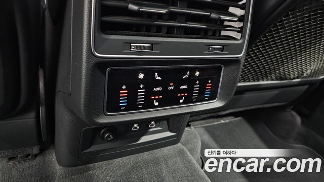 Audi Q7 (4M) 55 TFSI Quattro Premium 2022 — фото 19