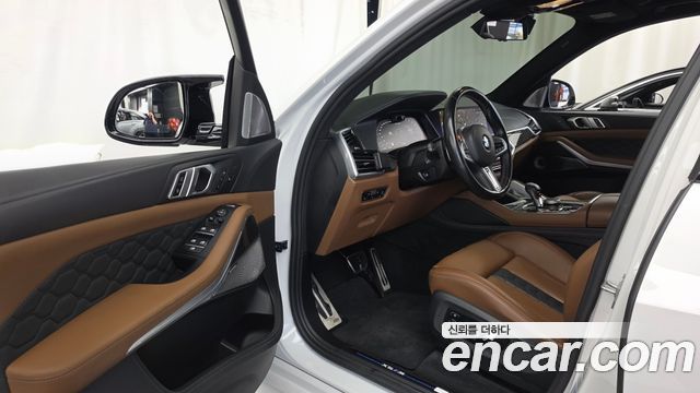 BMW X5M (G05) 4.4 Competition 2023 — фото 10