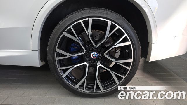 BMW X5M (G05) 4.4 Competition 2023 — фото 21