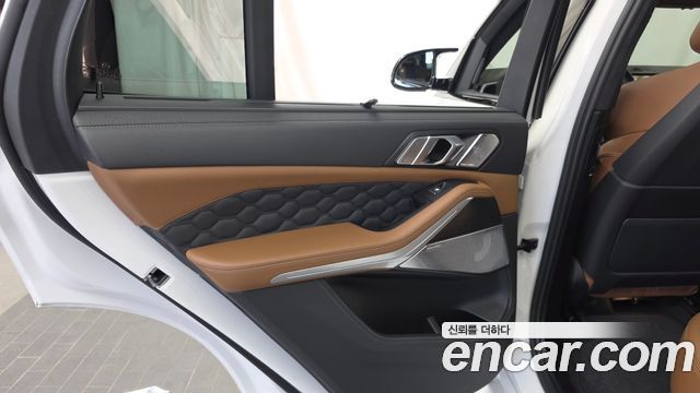 BMW X5M (G05) 4.4 Competition 2023 — фото 25