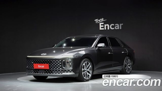 Hyundai Grandeur (GN7) 2,5 Gasoline 2WD Premium 2023 — фото 1