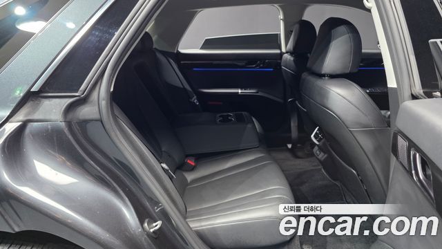Hyundai Grandeur (GN7) 2,5 Gasoline 2WD Premium 2023 — фото 12