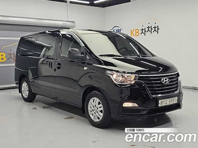 Hyundai Grand Starex Van 5-Seater Smart 2021 — фото 4