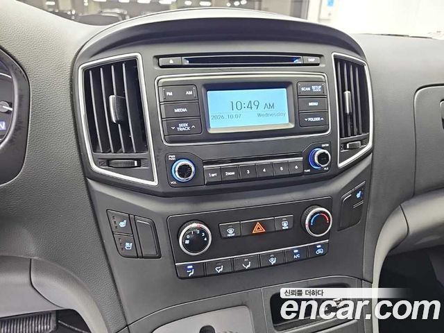 Hyundai Grand Starex Van 5-Seater Smart 2021 — фото 10