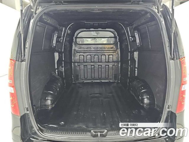 Hyundai Grand Starex Van 5-Seater Smart 2021 — фото 20