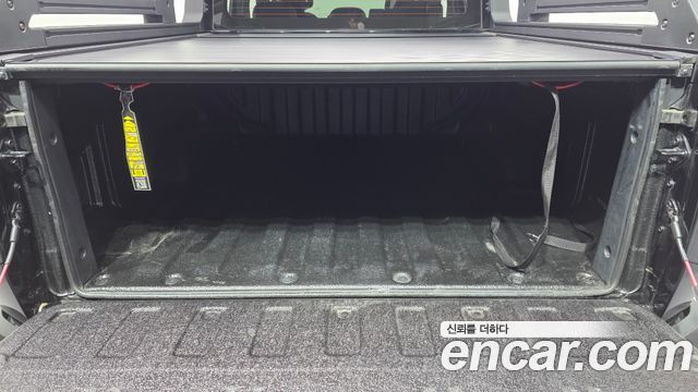 Kia Tasman 2.5T Gasoline 4WD Extreme 2026 — фото 16