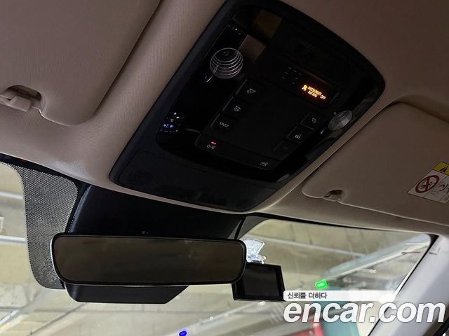 Kia Carnival (IV) Diesel 9-Seater Prestige 2021 — фото 21