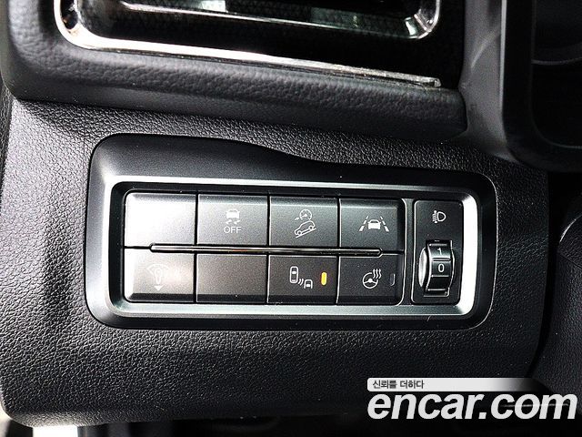 KG Mobility (SsangYong) Very New Tivoli Gasoline 1.5 2WD V3 2021 — фото 17