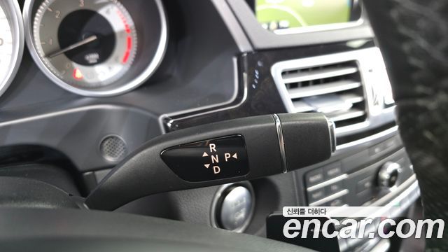 Mercedes-Benz E-Class (W212) E350 BlueTec 4MATIC 2016 — фото 9