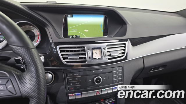 Mercedes-Benz E-Class (W212) E350 BlueTec 4MATIC 2016 — фото 12