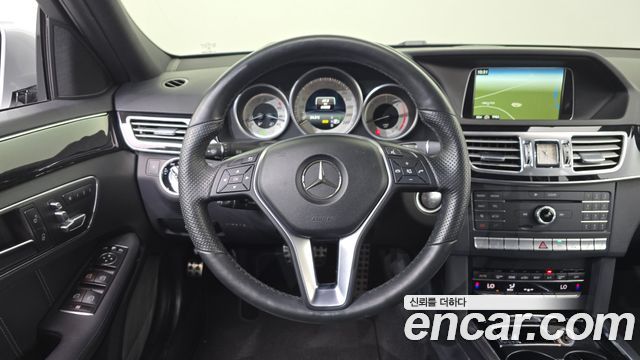 Mercedes-Benz E-Class (W212) E350 BlueTec 4MATIC 2016 — фото 13