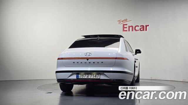 Hyundai Grandeur Hybrid (GN7) Calligraphy 2023 — фото 4