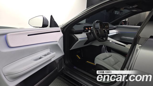 Polestar 4 Long Range Duel Moter 2025 — фото 10