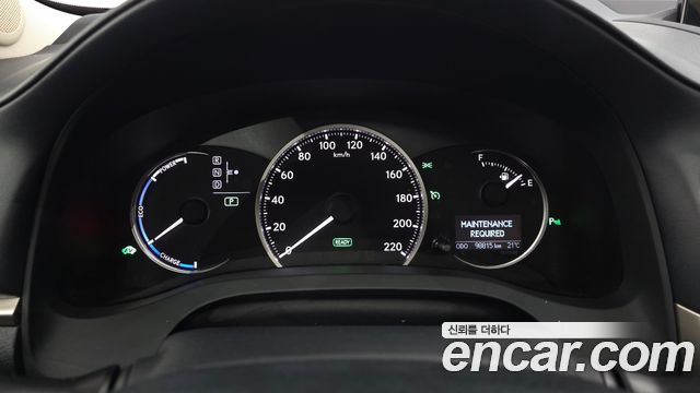 Lexus CT200h 1.8 Supreme ZWA10 2018 — фото 8