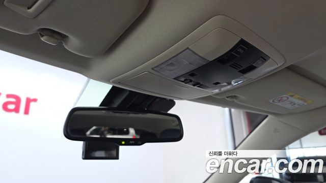 Lexus CT200h 1.8 Supreme ZWA10 2018 — фото 18