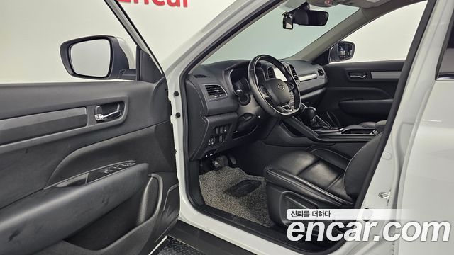Renault Korea QM6 Quest 2.0 LPe LE 2WD 2024 — фото 10