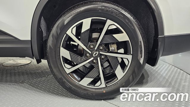 Renault Korea QM6 Quest 2.0 LPe LE 2WD 2024 — фото 21
