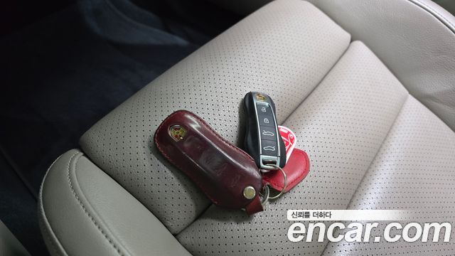 Porsche Taycan 4S 2021 — фото 16