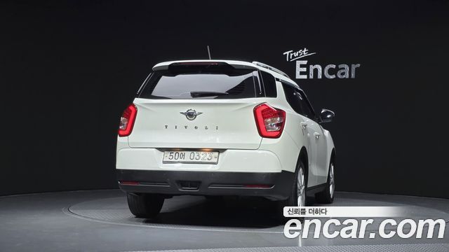 KG Mobility (SsangYong) Tivoli Air Diesel IX 2WD 2016 — фото 4