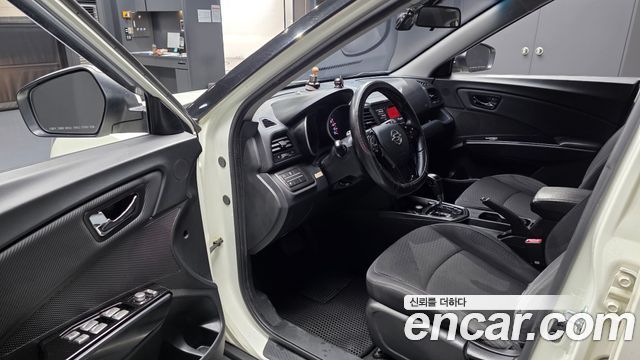 KG Mobility (SsangYong) Tivoli Air Diesel IX 2WD 2016 — фото 10