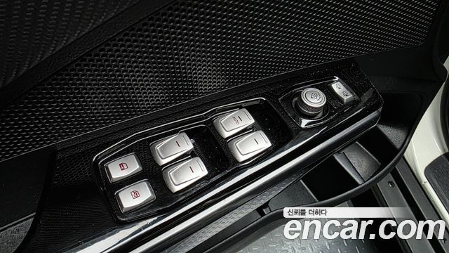 KG Mobility (SsangYong) Tivoli Air Diesel IX 2WD 2016 — фото 16