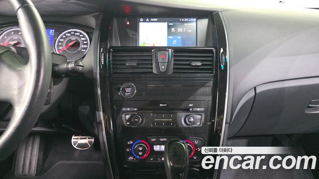 Renault Korea SM7 Nova LPLI 2.0 LPe Disabled 2019 — фото 17