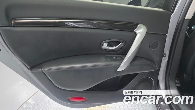 Renault Korea SM7 Nova LPLI 2.0 LPe Disabled 2019 — фото 25