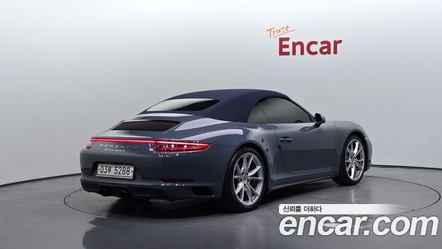 Porsche 911 CARRERA 4 CABRIOLET 991 2017 — фото 2