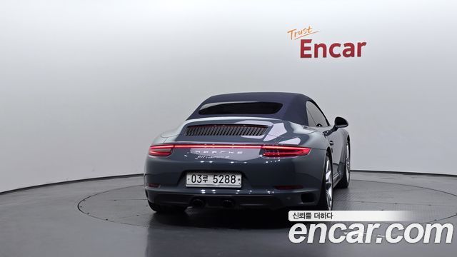 Porsche 911 CARRERA 4 CABRIOLET 991 2017 — фото 4