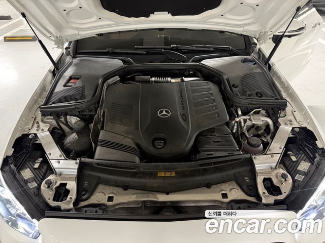 Mercedes-Benz E-Class (W213) E450 4MATIC Cabriolet 2023 — фото 16