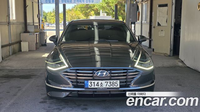 Hyundai Sonata (DN8) 2.0 Premium Family 2021 — фото 3