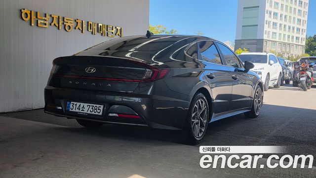 Hyundai Sonata (DN8) 2.0 Premium Family 2021 — фото 5