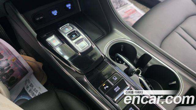 Hyundai Sonata (DN8) 2.0 Premium Family 2021 — фото 10