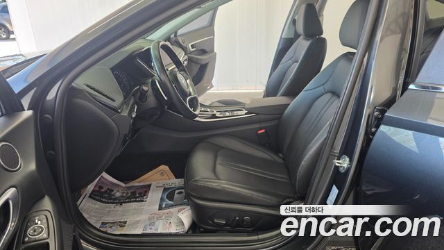 Hyundai Sonata (DN8) 2.0 Premium Family 2021 — фото 20
