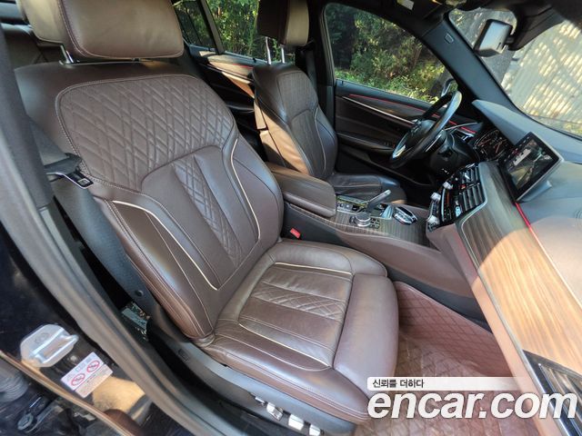 BMW 5 Series (G30) 520d M Sport Package Plus 2018 — фото 17
