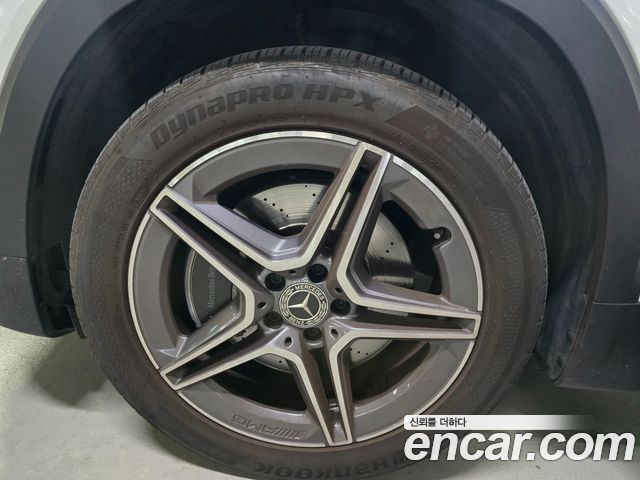 Mercedes-Benz GLB-Class (X247) GLB250 4MATIC 2020 — фото 17