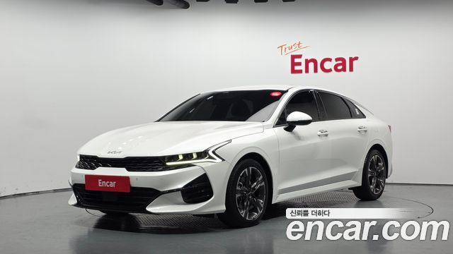Kia K5 (III) 2.0 Prestige 2023 — фото 1