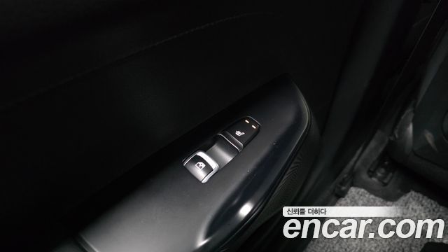 Kia K5 (III) 2.0 Prestige 2023 — фото 19