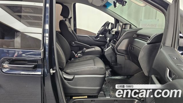 Hyundai Staria Cargo 5-Seater Smart 2022 — фото 11