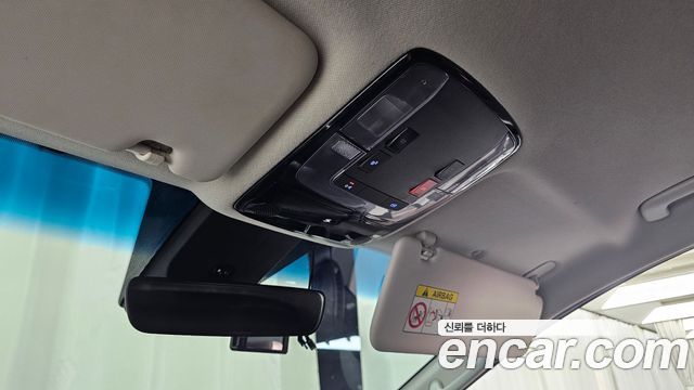 Hyundai Staria Cargo 5-Seater Smart 2022 — фото 17