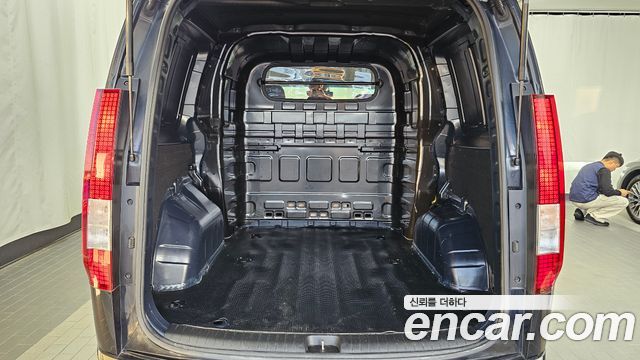 Hyundai Staria Cargo 5-Seater Smart 2022 — фото 20