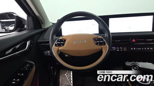 Kia EV6 Long Range Earth 2023 — фото 12