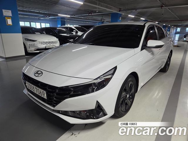 Hyundai Avante Hybrid (CN7) Smart